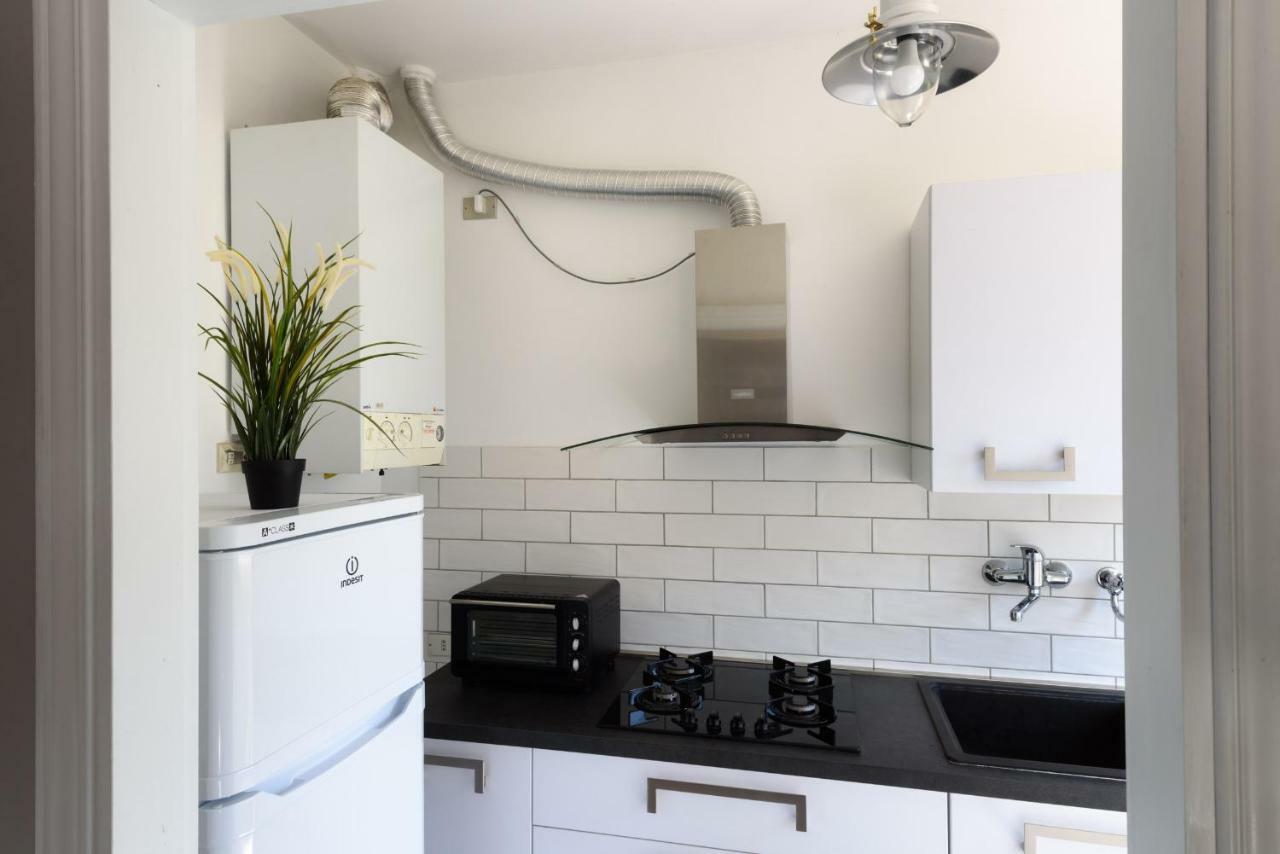 Cappuccini Studio With Parking Apartamento *
